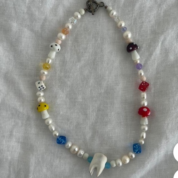 Fun pearl necklace - Picture 1 of 1